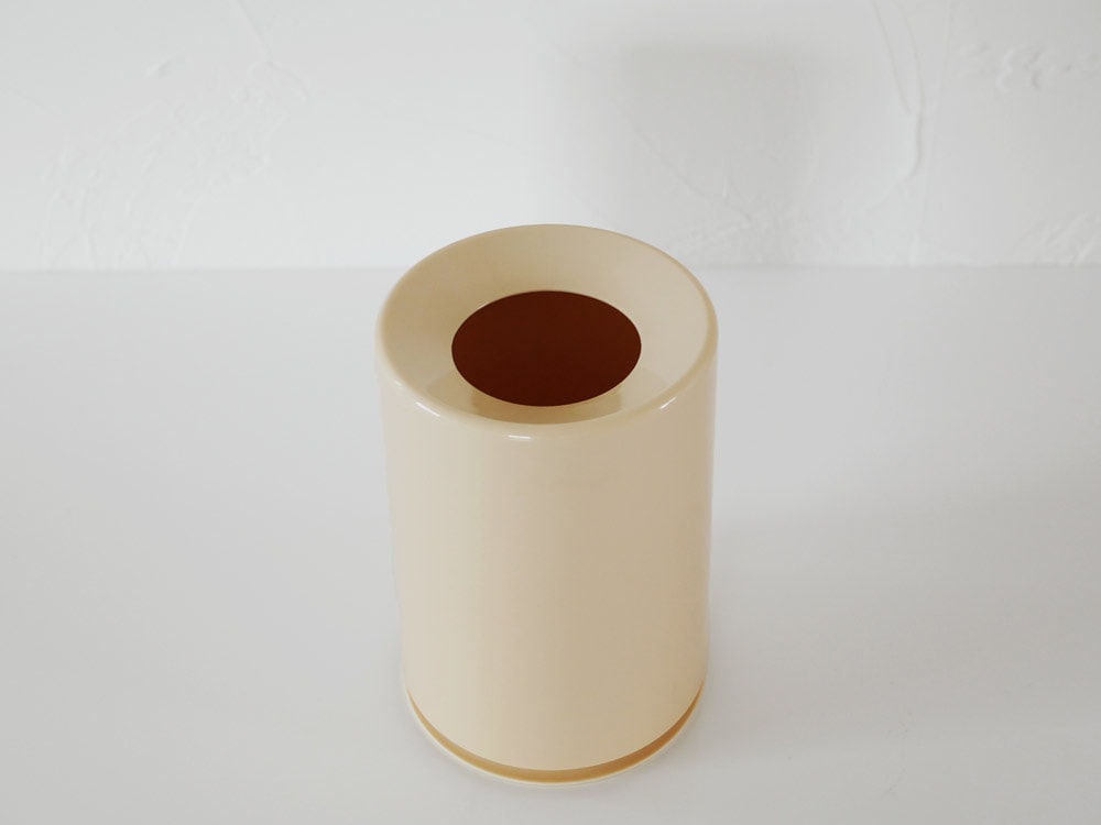 ideacoのミニ丸型ダストボックス