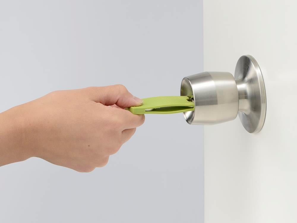 プラスディーキーキーパーＲのプラスチック鍵掛けハンドルとボトルオープナー