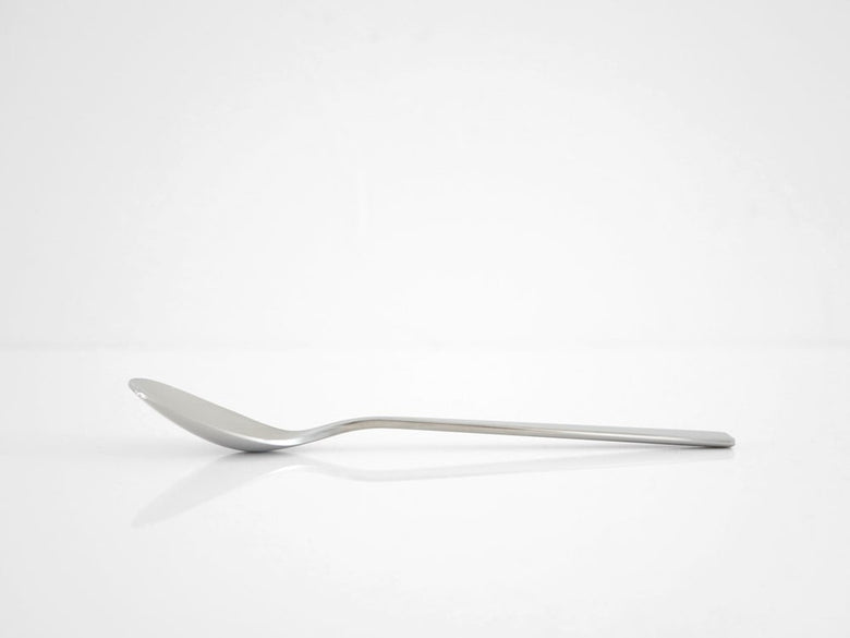 マット仕上げの18-8ステンレス製カトラリーセット