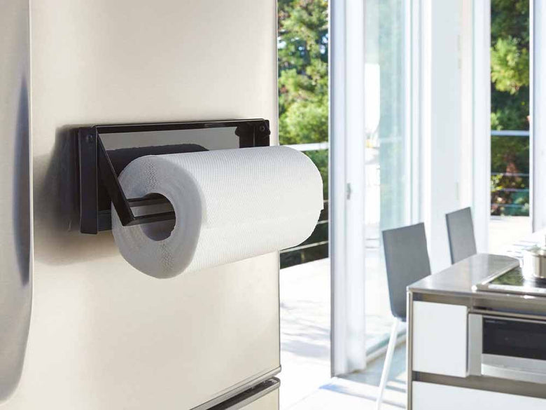 片手でカットできるマグネット式キッチンペーパーホルダー