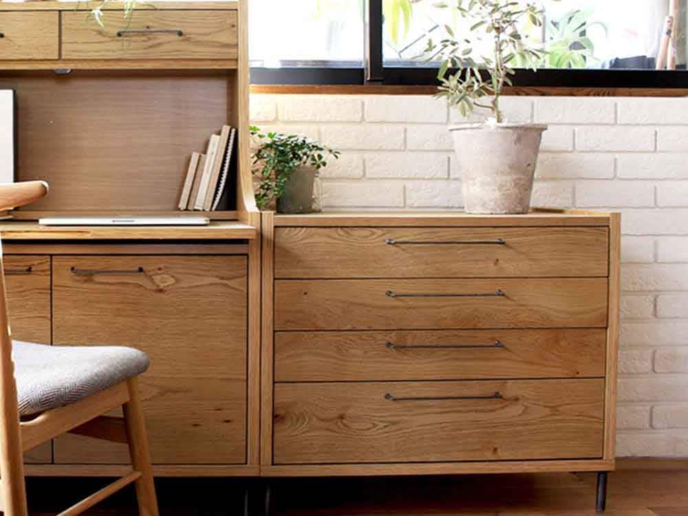 adepeche製の木目美しい4ドロワーチェスト