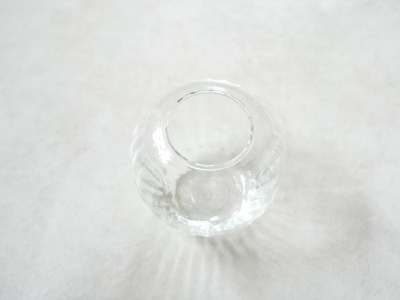 透明なリューズガラスの球形花瓶