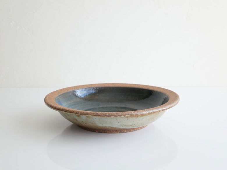 adepecheアデペシュの手作り陶器プレート