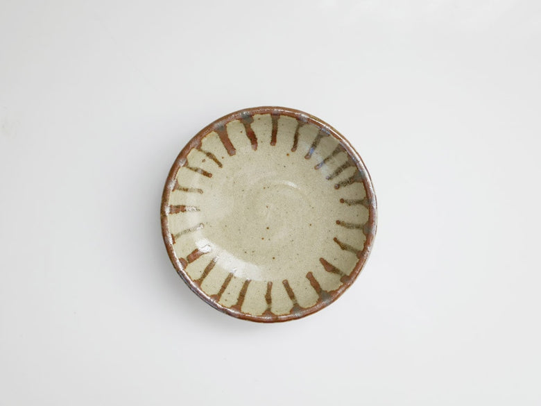 アデペシュ手作り陶器の豆皿