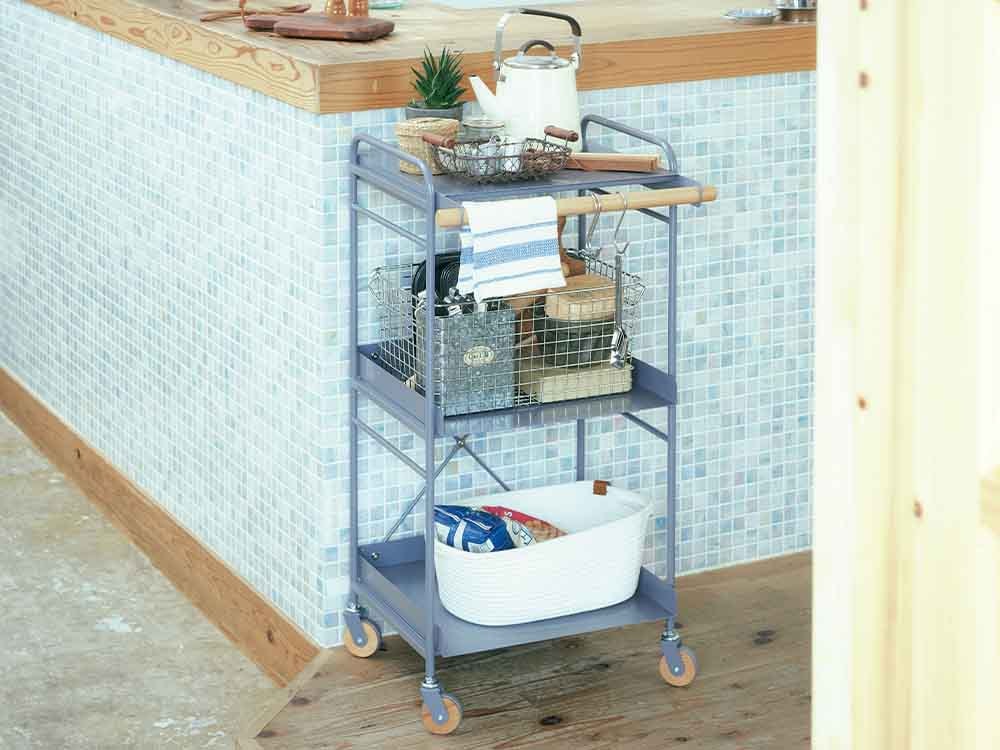 マッシュのリヴスチールワゴン、スチールフレームと木製取手