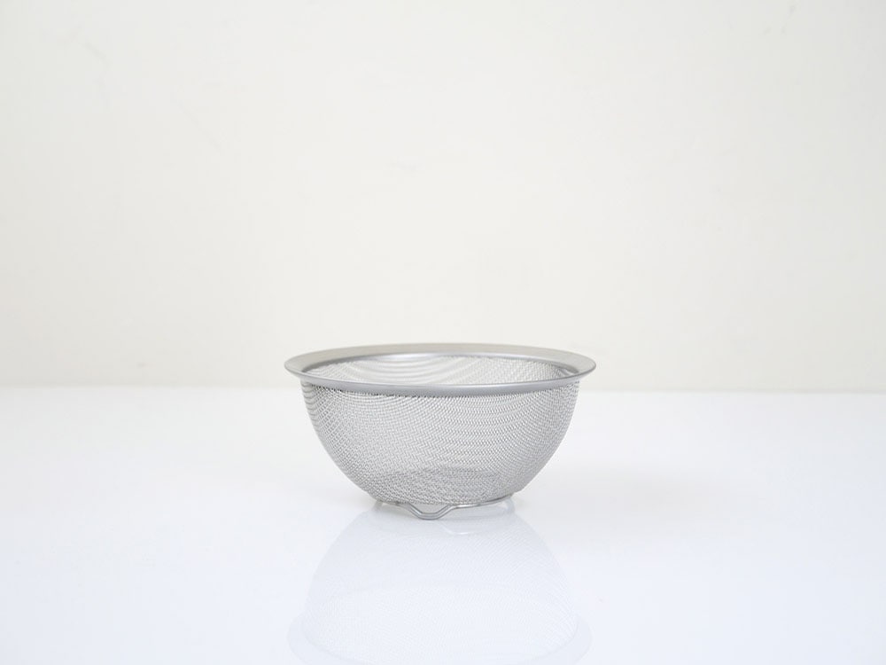 la baseブランドの18-8ステンレス製ボウル、丸型ざる、プレートが揃ったキッチン用具セット