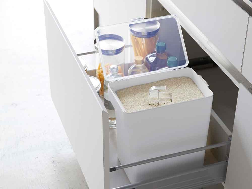 YAMAZAKIタワー密閉米びつ 20kg 計量カップ付