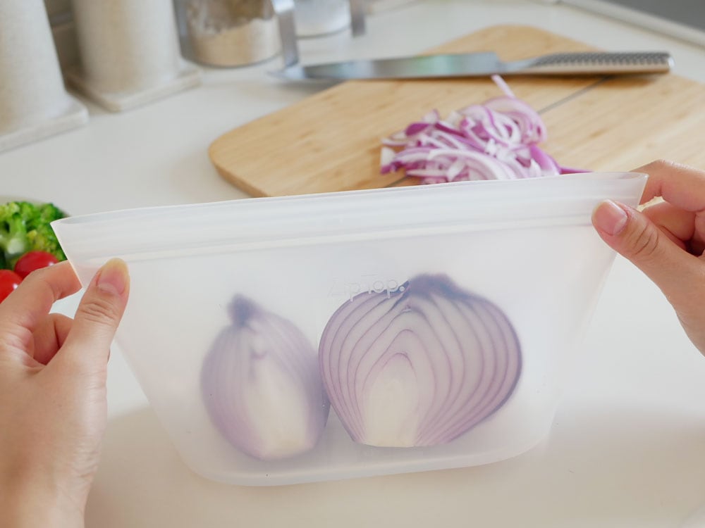 Zip Topブランドのプラチナシリコーン製ディッシュと透明トレイ、食品保存用プラスチックバッグのセット