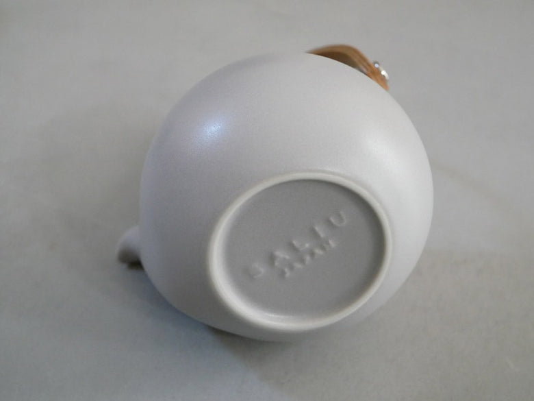 SALIUサリュー結 YUI白磁急須