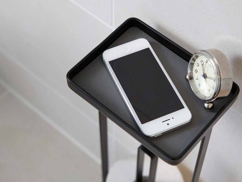 YAMAZAKI/towerのトレイ付きキトイレットペーパースタンド