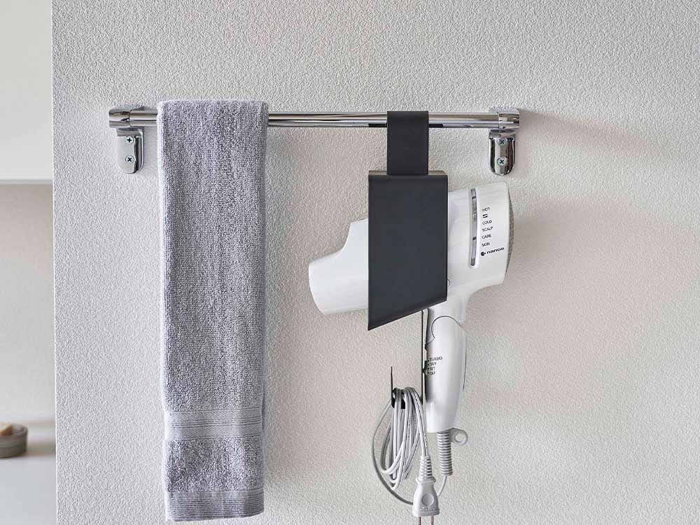 タワー製引っ掛けドライヤーホルダーとドライヤー