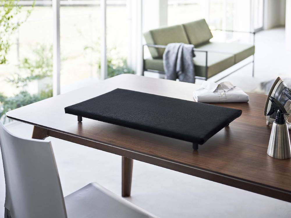 タワー製の卓上脚付き平型アイロン台