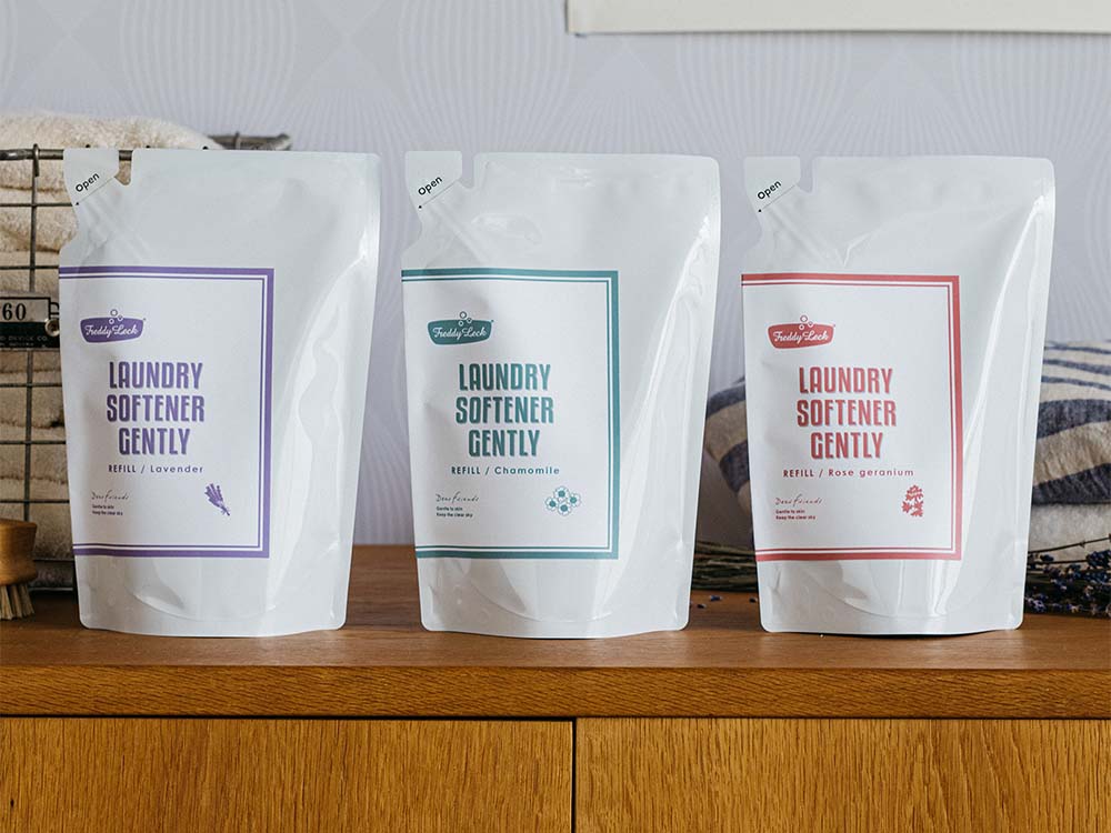 フレディレック ジェントリー柔軟剤リフィルのプラスチック容器とラベル