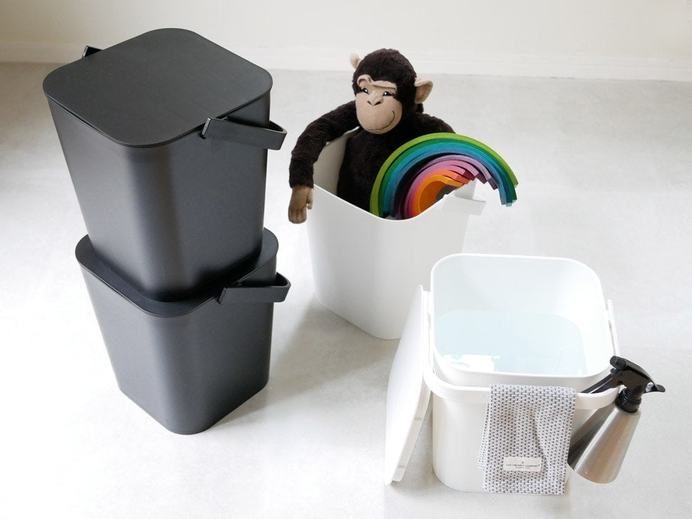 タワー製フタ付12Lプラスチックバケツ