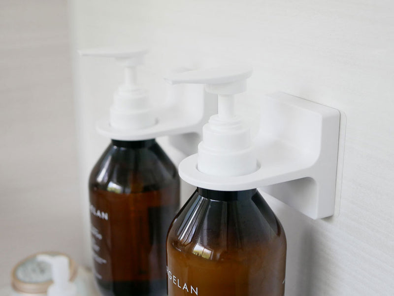 タワー製フィルムフックホルダーとボトル