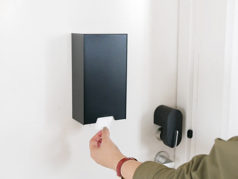 towerブランドのスリムな2wayマスク収納ケース