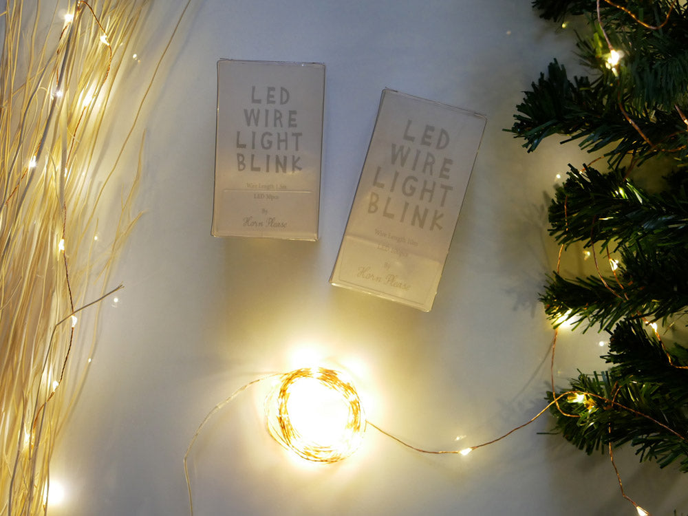 Horn PleaseのUSB接続式LEDワイヤーライトブリンク1.5メートルの製品写真。