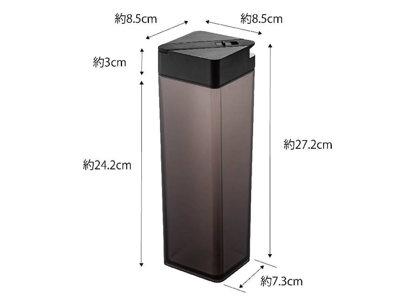 黒色のタワー倒して置ける冷水筒