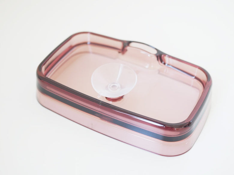 ピンク色のlike-itシンクキャディ キッチンの収納トレイ