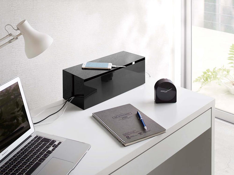 YAMAZAKIスマート製テレビ裏ケーブルボックス