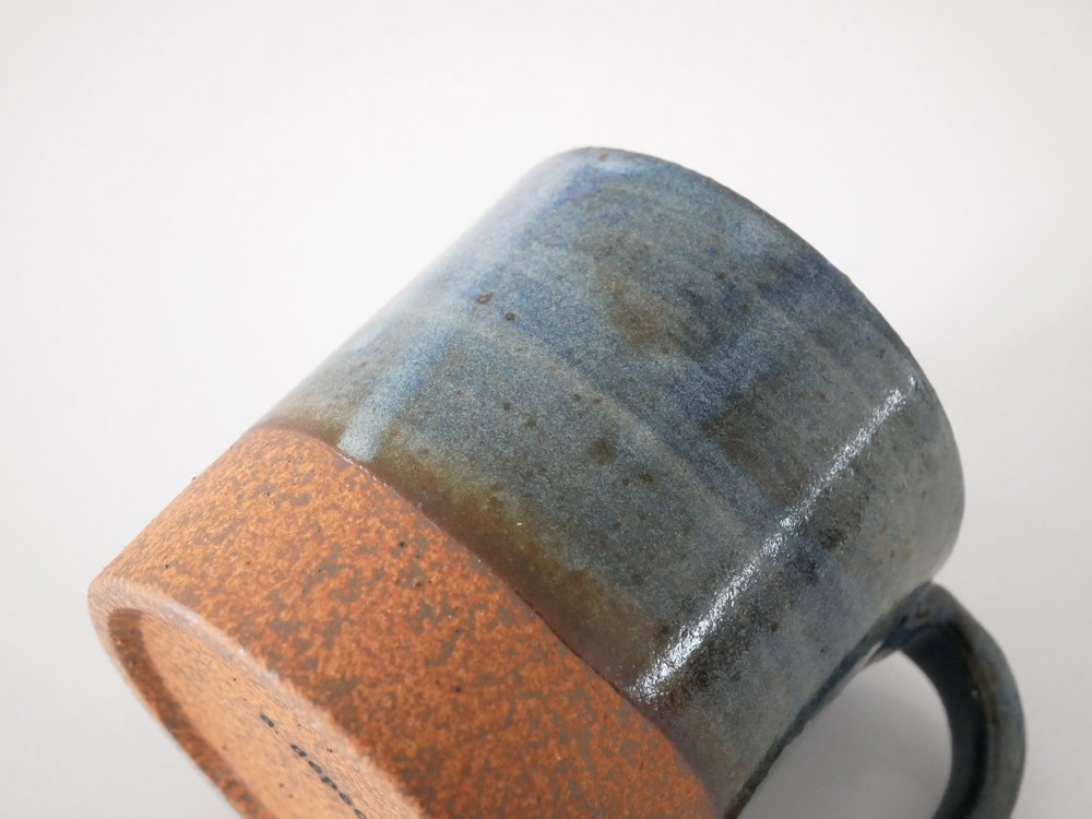 adepecheのOTOHA陶器マグカップ