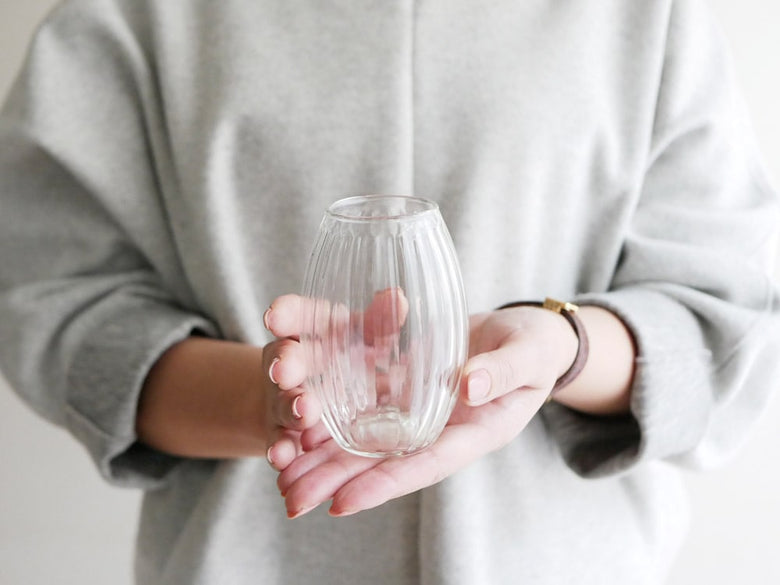 ホーンプリーズ製リューズガラスのフラワーベース