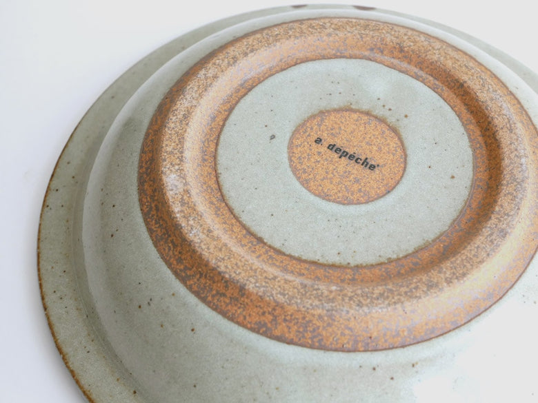 adepecheアデペシュの日本製手作り陶器プレート