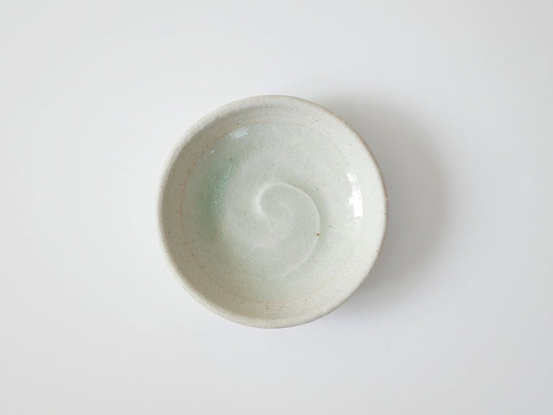 アデペシュの手作り陶器豆皿