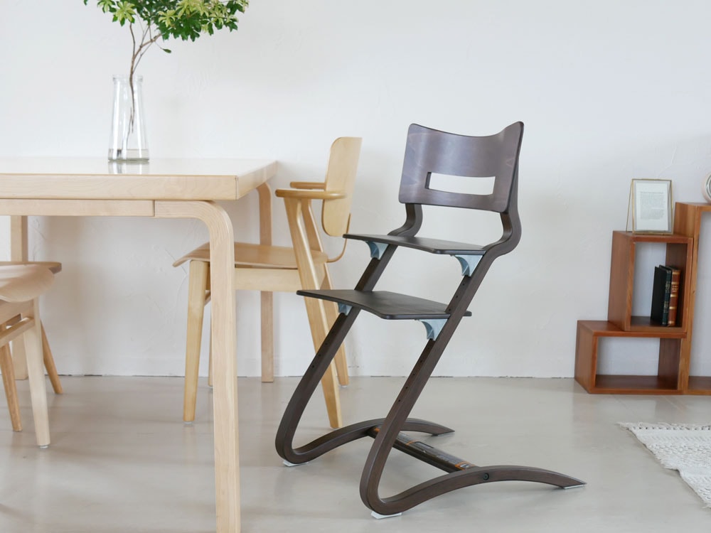 Leanderのグレー木製セーフティーバー