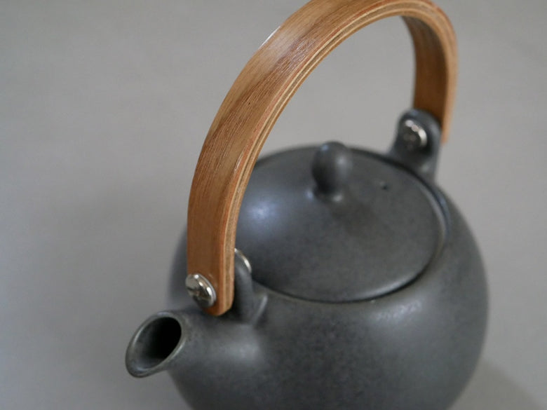 サリュー結 YUI 土瓶急須と木製持ち手