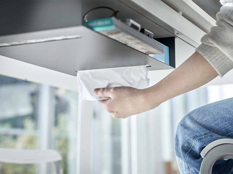 Yamazaki/towerのテーブル下収納ラック