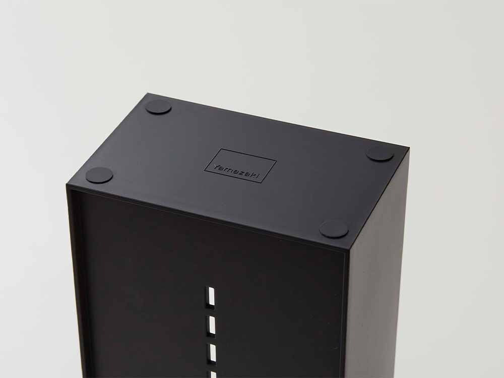 Yamazakiタワー製銀色4段コスメ収納ケース