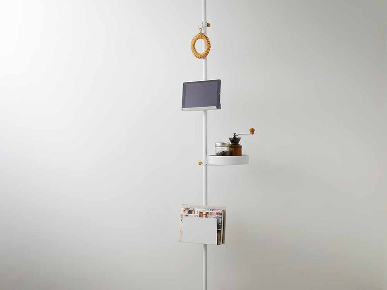 DRAW A LINE 022ブックラックと壁付け照明