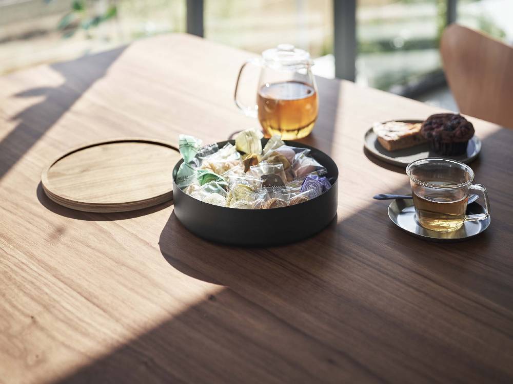 RINのスチール製蓋付きラウンド収納ケース