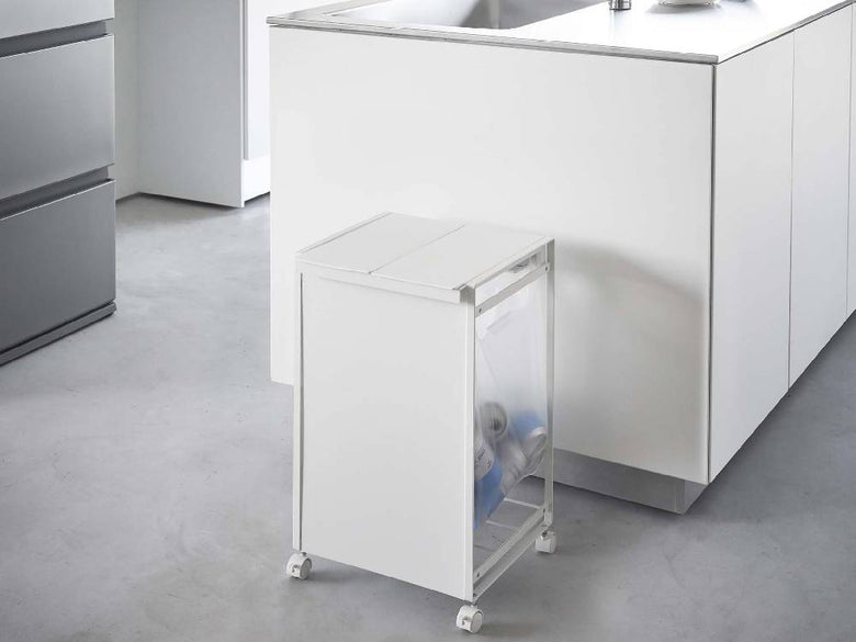 タワーのグレー蓋付き分別ダストワゴン