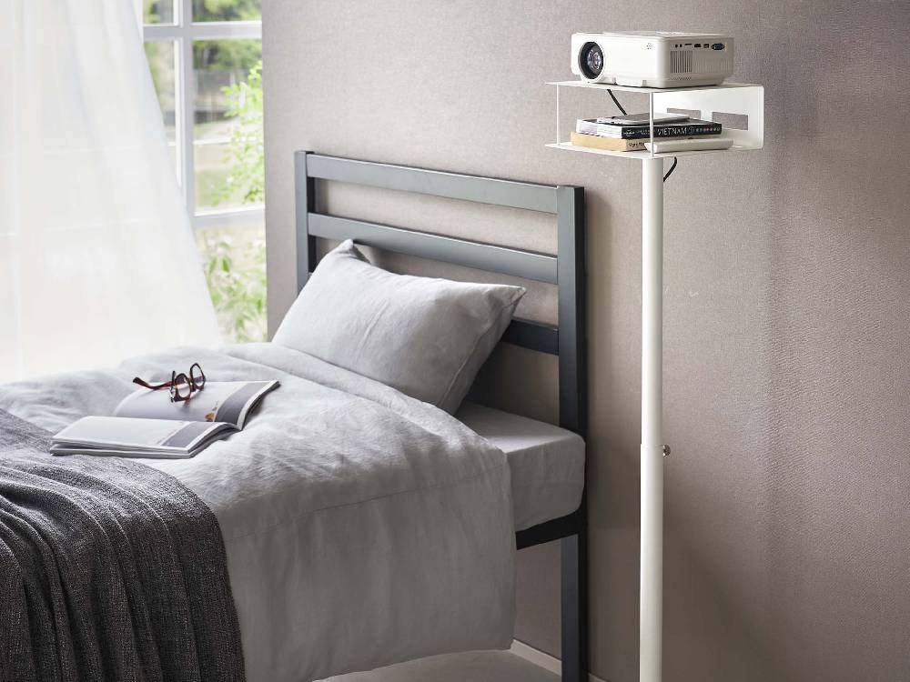 Yamazaki製高さ伸縮プロジェクタースタンド