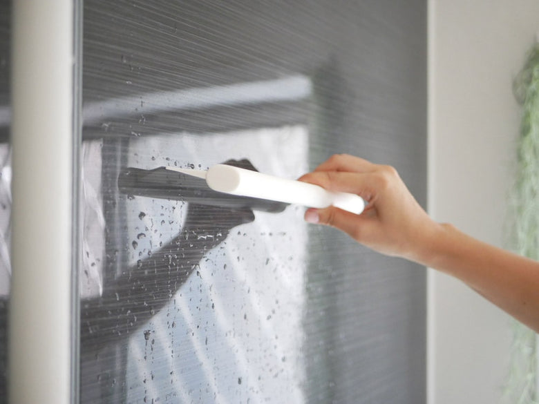 tidyブランドのシリコンゴムスキージー