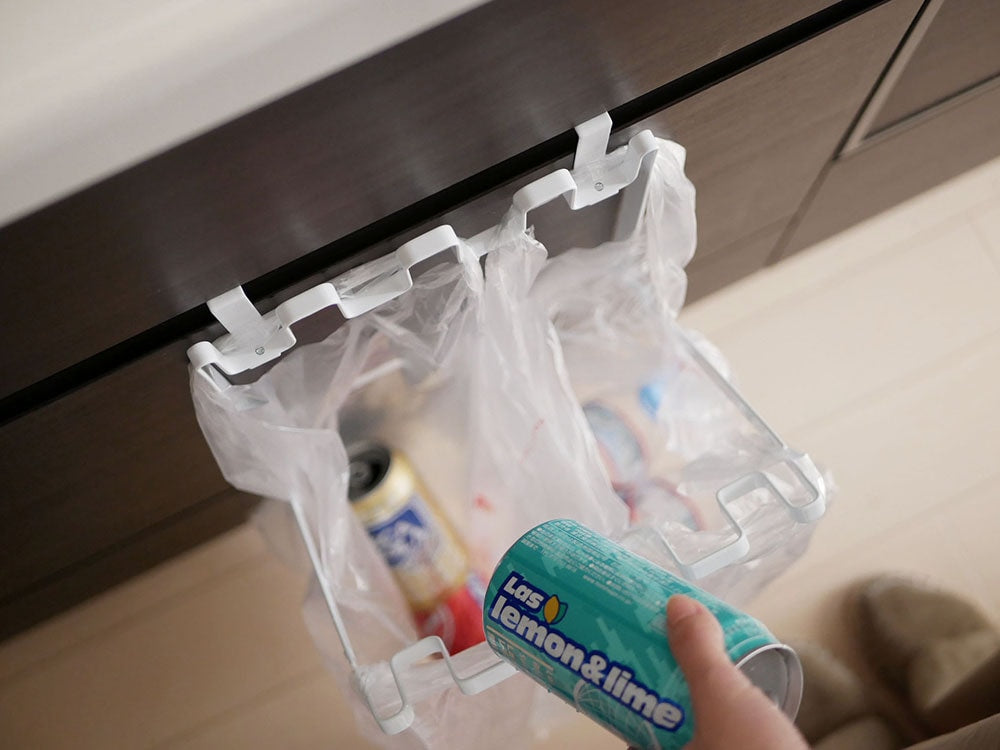 ヤマザキ製タワーレジ袋ハンガーの画像