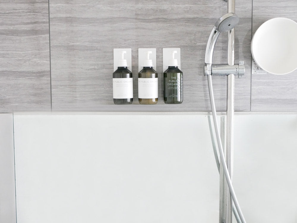 Yamazakiのマグネットバスルームディスペンサー