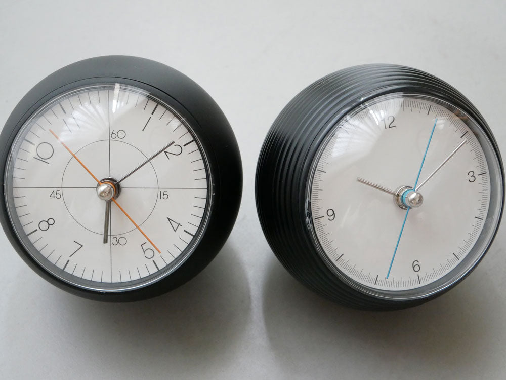 レムノス製の地球型アースクロック