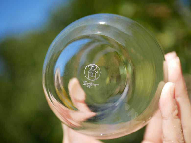 Sghrスガハラの双円ビアカップ。透明なソーダガラス製で、二重の円形デザインを持つ400ml容量のビール用グラス。