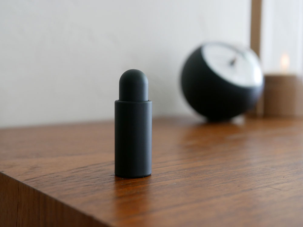 ジャッカルZOEインクリフィル本体（赤色）