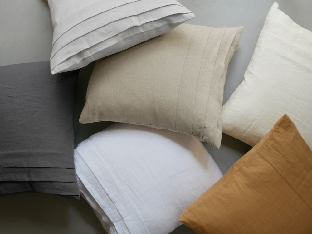 Magic Linenのプリーツ100%リネンピローケース