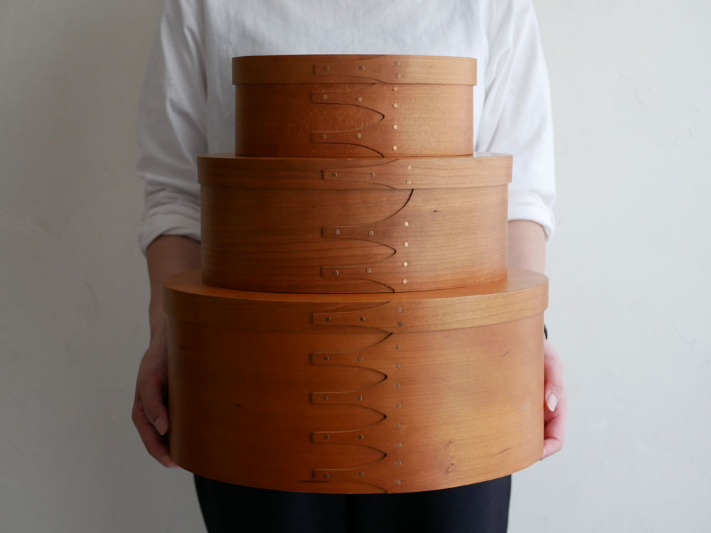 アクシスのチェリー材シェーカーオーバルボックス