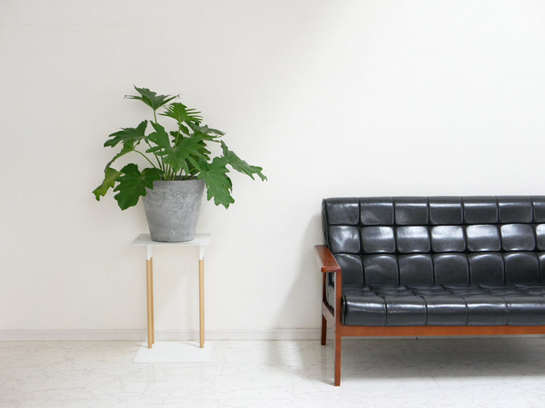 Yamazakiのプレーン差し込みサイドテーブル