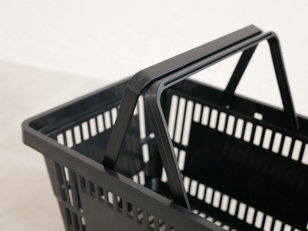 アデペシュ製のメッシュスチール収納バスケット