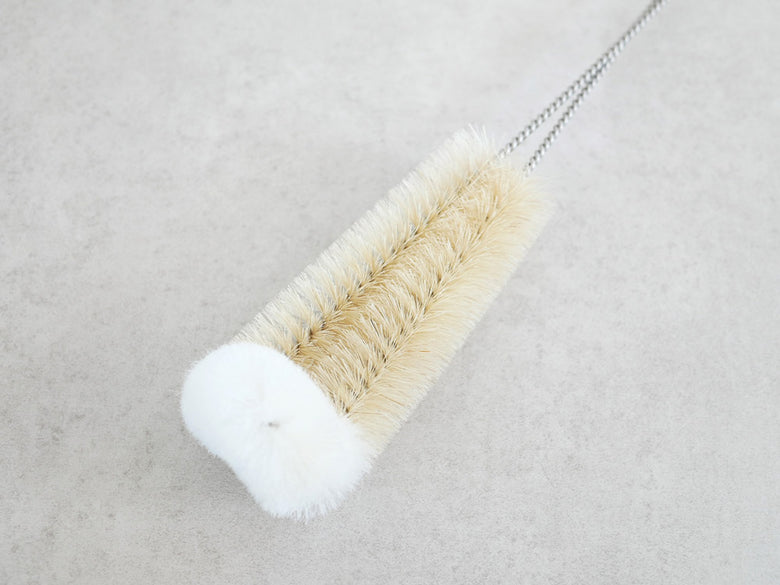 マーナ製天然木柄の冷水筒洗いブラシ