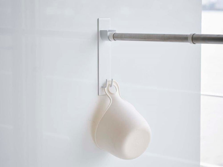 YAMAZAKIタワーのマグネットバスルーム物干しホルダー