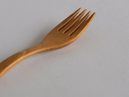 ホーンプリーズのティークウッドカトラリーセット