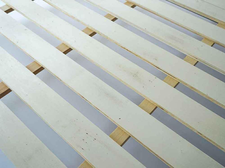 a.depecheの木製ベッドフレーム